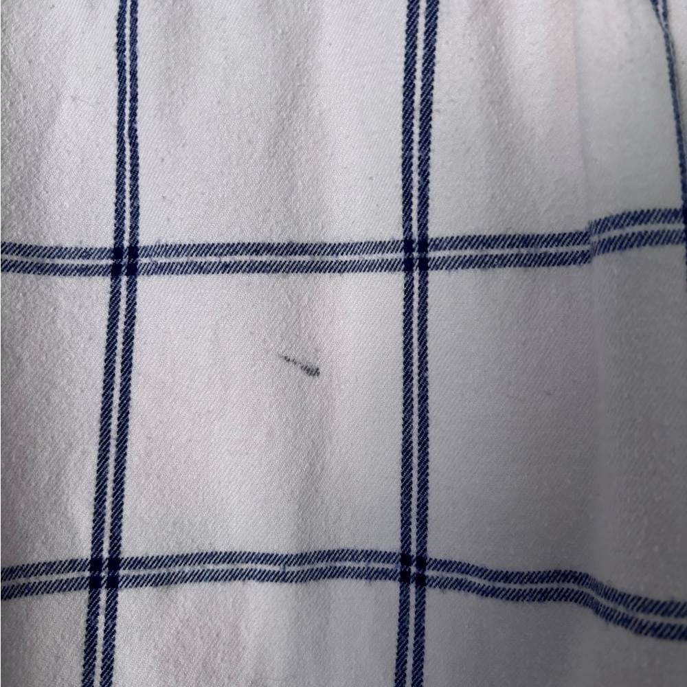 Checkered Button-Up - Picture 4 of 4